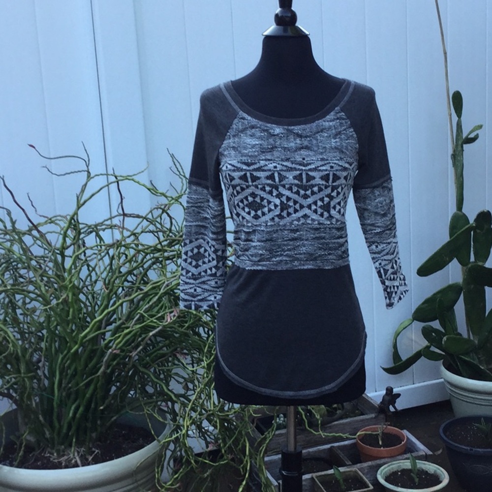 Charcoal gray top xs